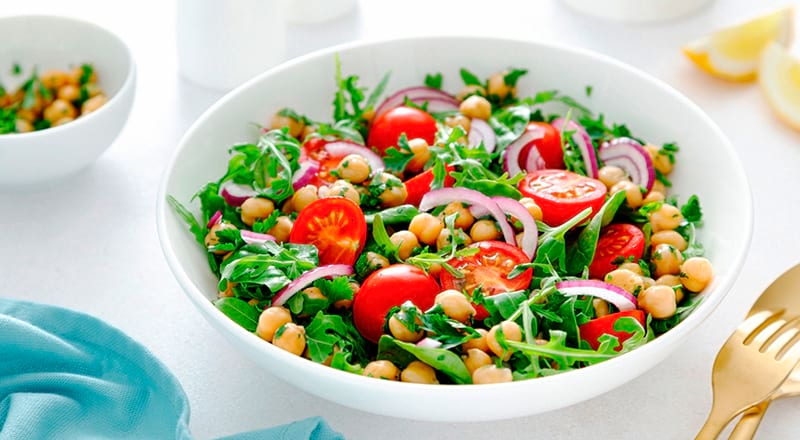 ПП салат: 25 диетических рецептов на обед и ужин с КБЖУ